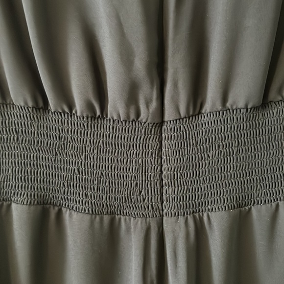 Sunday Best romper - Picture 9 of 11